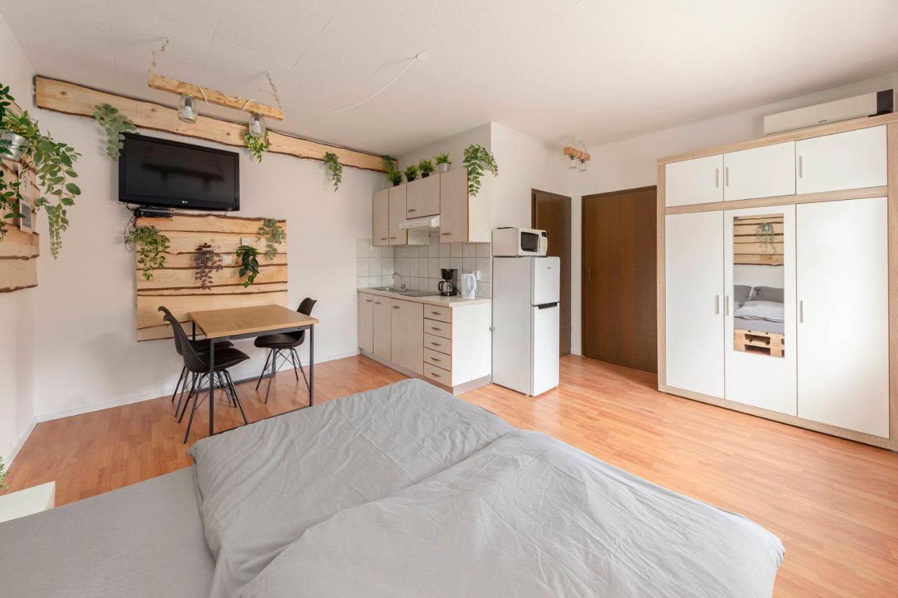 Apartments Keber Ljubljana Bagian luar foto